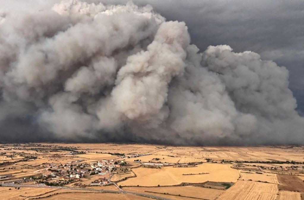 European heatwave fuels wildfires